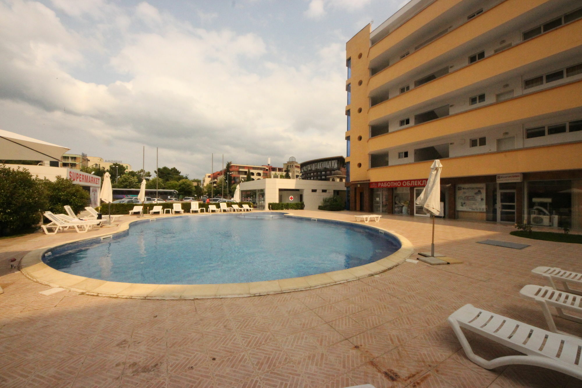 Sunny Day 1 - Menada Apartments Sunny Beach Exterior foto